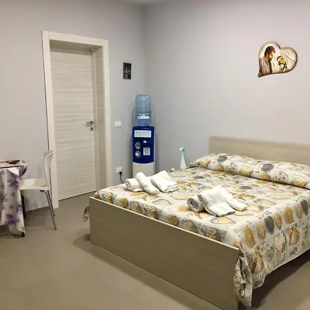 San Francesco Di Paola Bed & Breakfast 4*